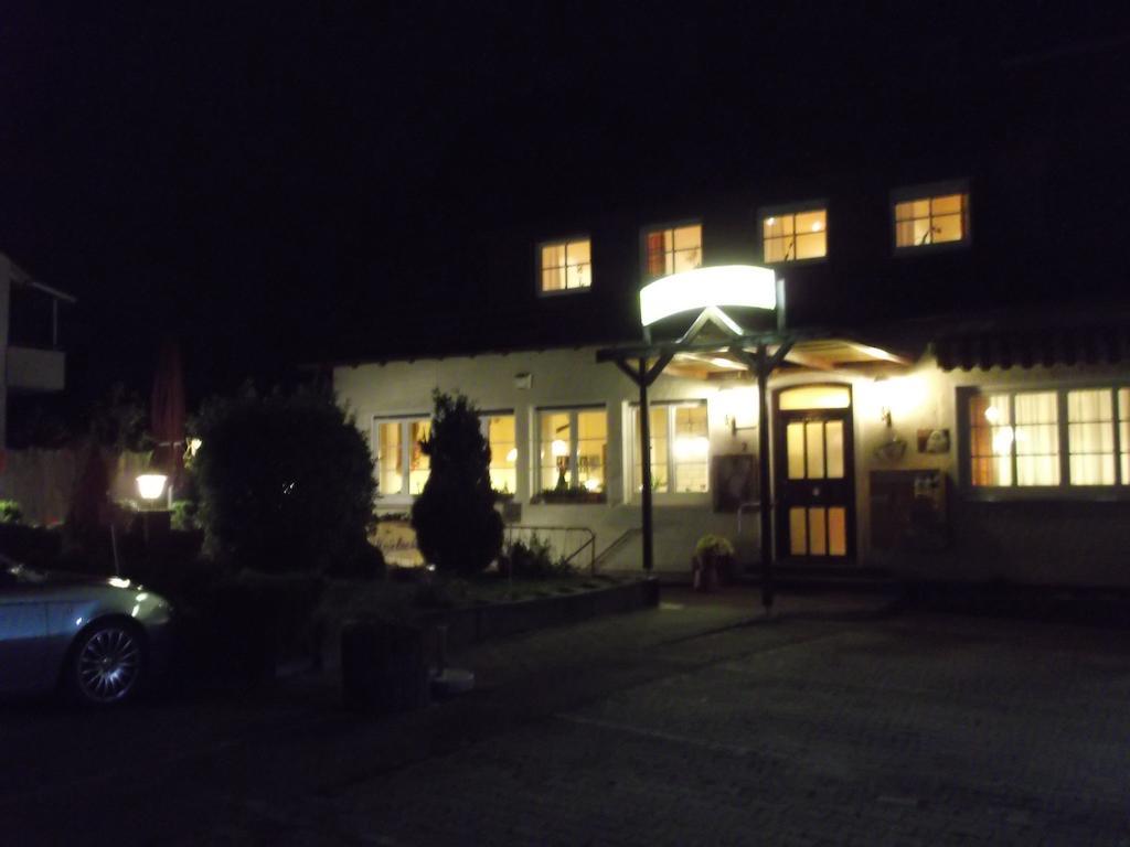 Gasthaus Vogelgarten Айслинген Екстериор снимка